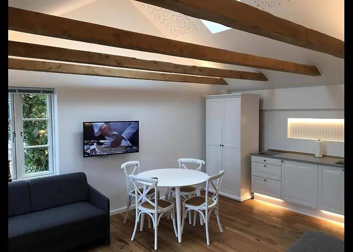 Eno Bageri's Hotelvaerelser Motel Karrebæksminde