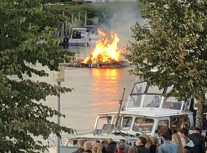 Eno Bageri's Hotelvaerelser * Karrebæksminde